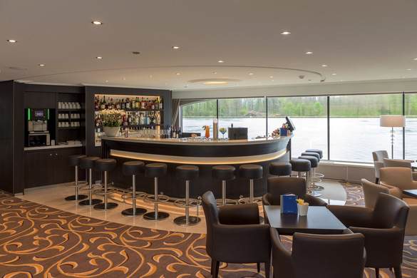 Avalon Waterways, Avalon Passion, Bar.jpg